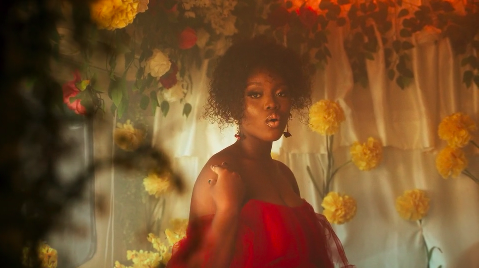 Video: Gyakie - Forever Remix