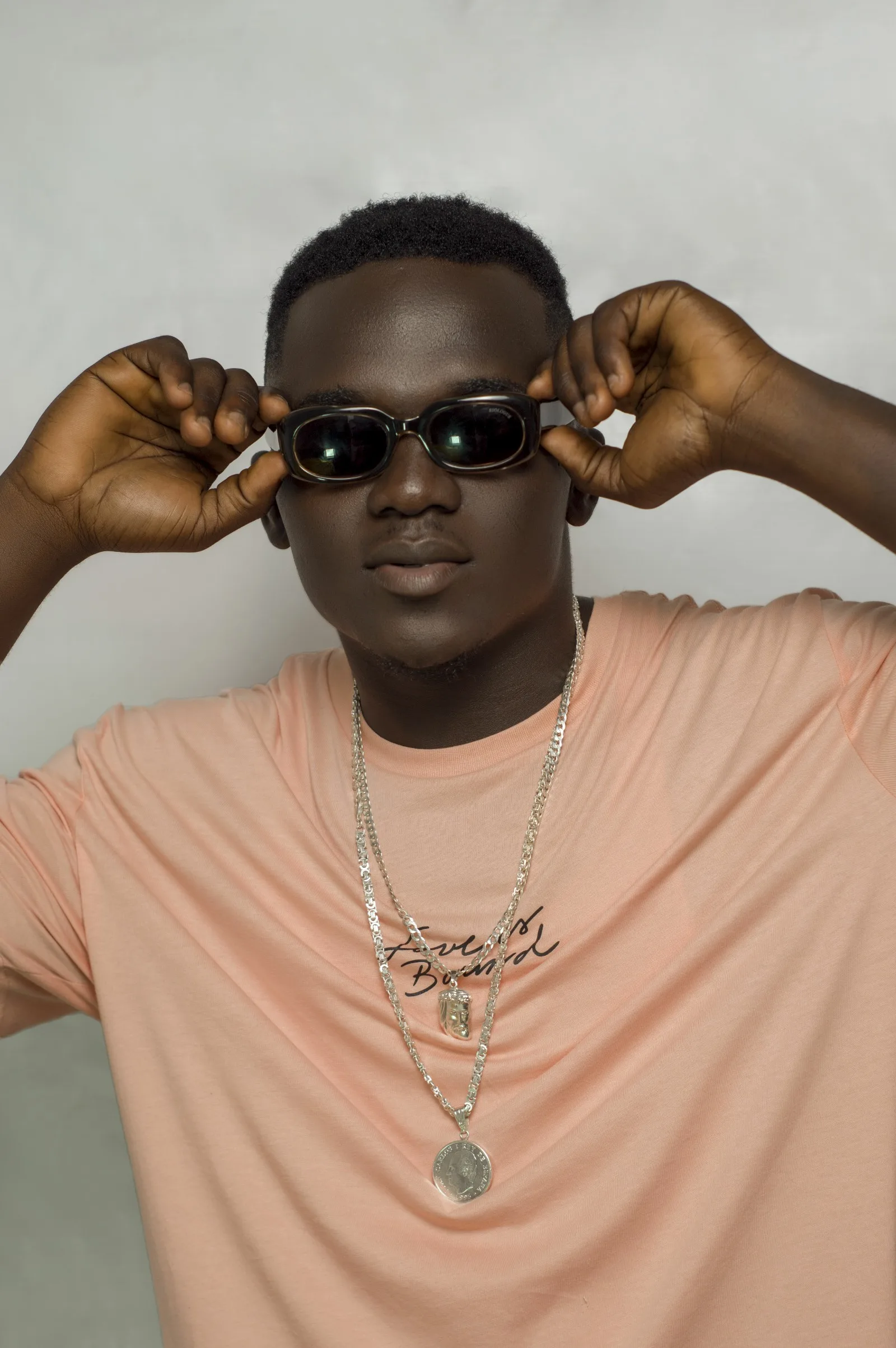 I Cannot fight for Shatta Wale, He’s Been Fighting Music Battles Since 2013 – Phrimpong