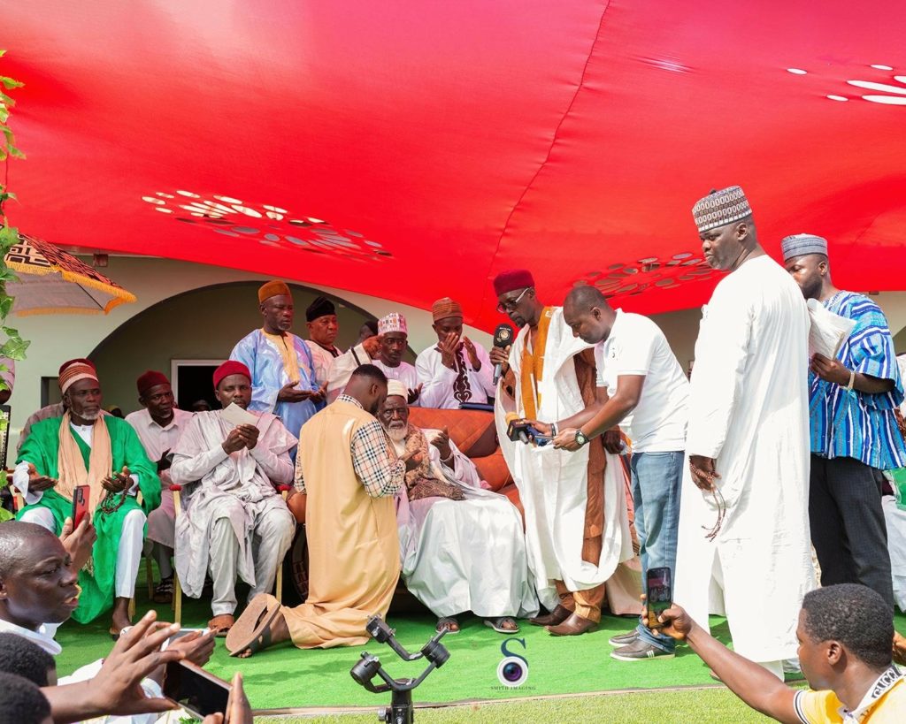 Ohene Kwame Frimpong / Central Mosque Asante Akyem Agogo