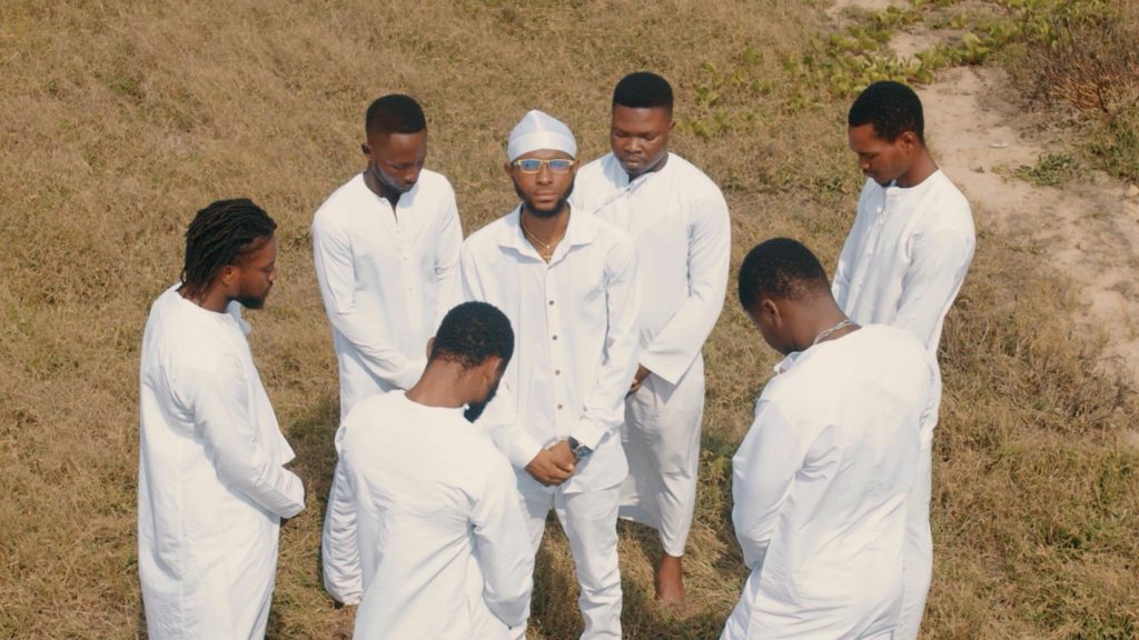 Kudjoe Daze - Bibiara Beye Fine