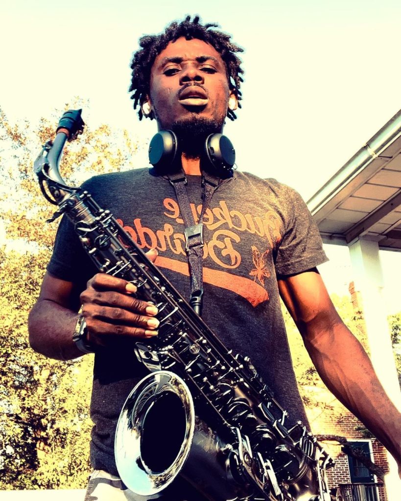 Mizter Okyere, Yaa Pono - Vanity