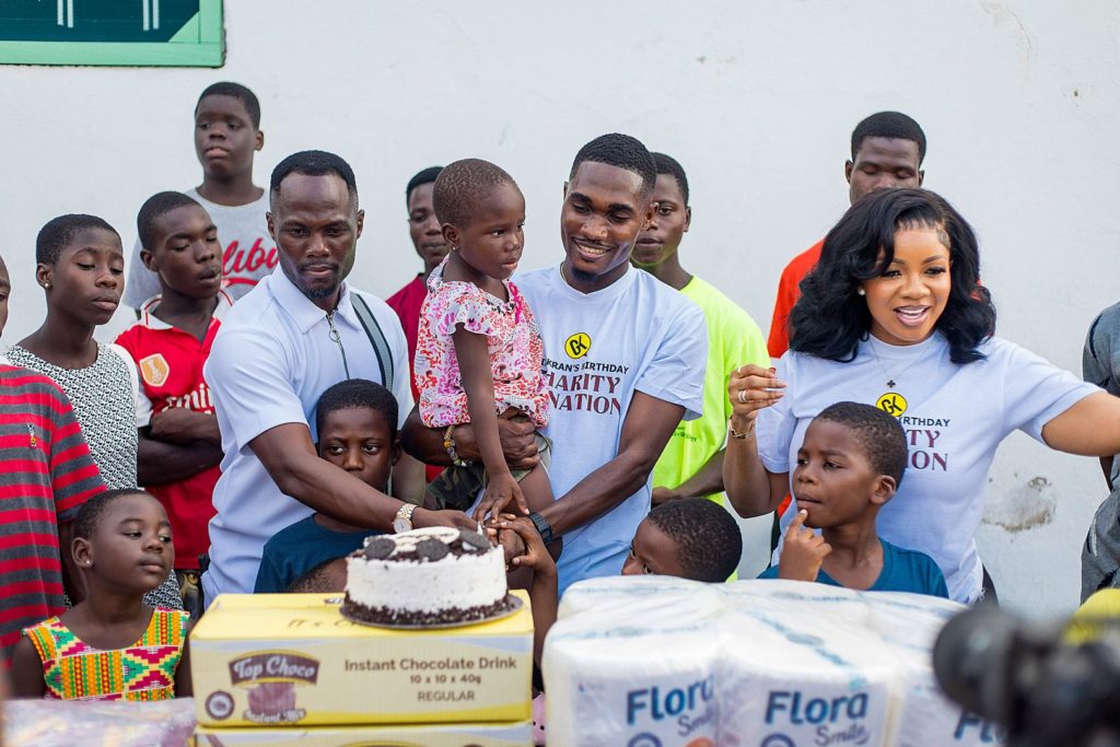 Obinkran Jr - Donation to Teshie Orphanage