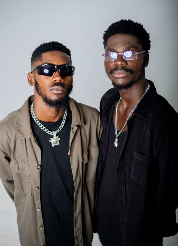 OT n Aiges - Biibi Gyegye Wo ft. Amerado